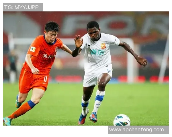 南京足球球星的崛起与发展历程：从青训到职业联赛的辉煌之路