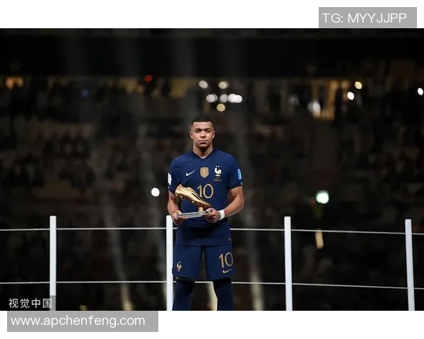 姆巴佩：从天才少年到世界足坛新领军人物的传奇崛起