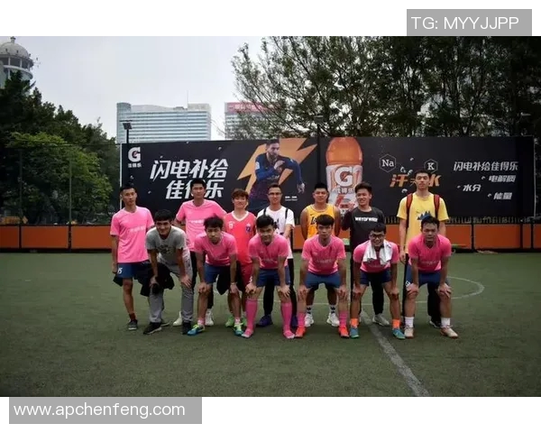 快乐足球全新球星阵容上线 激情绿茵点燃无限欢乐时刻