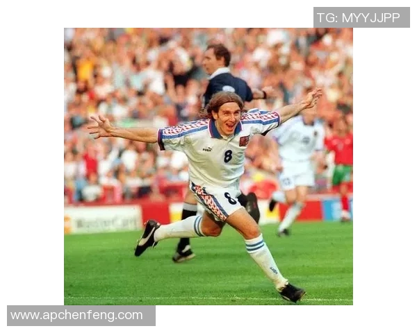 欧洲足球冠军球星辉煌征程见证绿茵场上荣耀与传奇故事